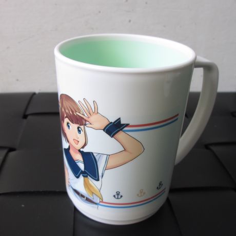 萌えアニメ絵入コップ 海