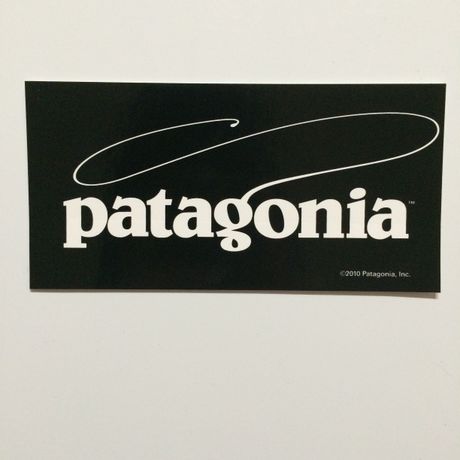 patagonia フライフィッシュシング ステッカー
