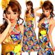 7883　フラワーコサージュ付孔雀柄サテンロングドレス