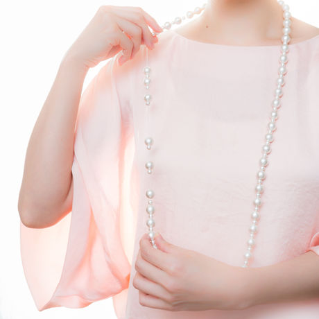 授乳ストラップ/授乳ネックレス コットンパール 長さ100cm (パールサイズ 8mm)