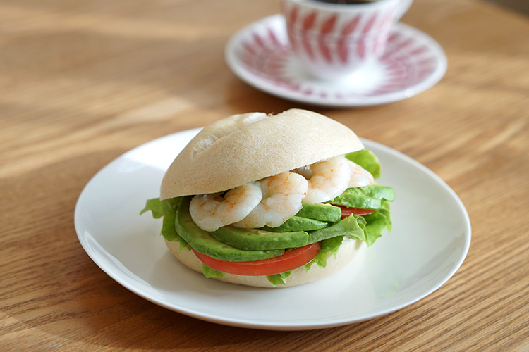 【今月は何が届いた？】お花の定期便／クッキー缶／卵乳製品不使用ベーグル編