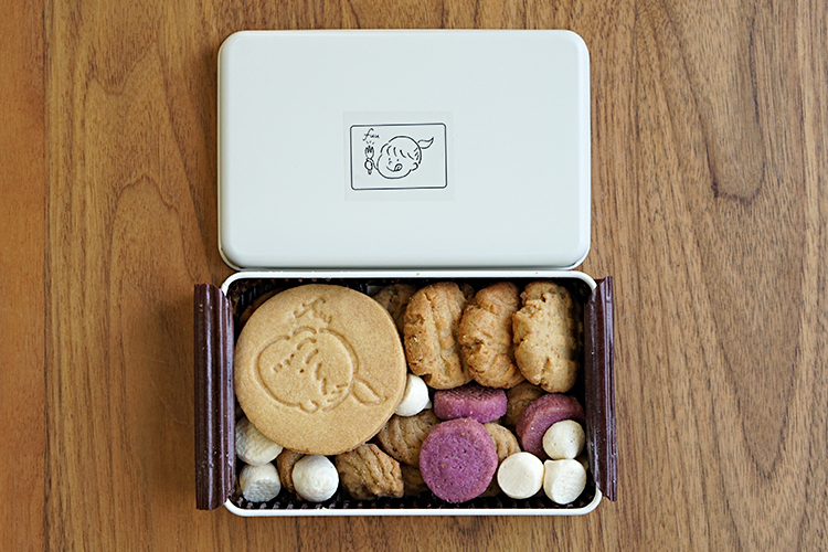 【クッキーのサブスク】かわいいクッキー缶が毎月届く、焼き菓子の定期便（2022年6月）
