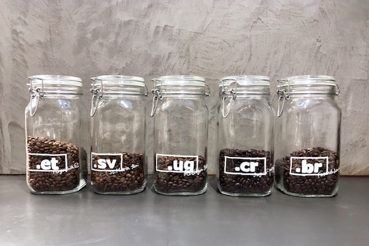 【コーヒーのサブスク】焙煎したてのスペシャルティコーヒー豆が毎月届く定期便（2022年9月）