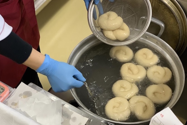 【ベーグルのサブスク】卵乳不使用『西大畑ベーグル』8個の定期便＜発送先：北海道・九州・沖縄＞