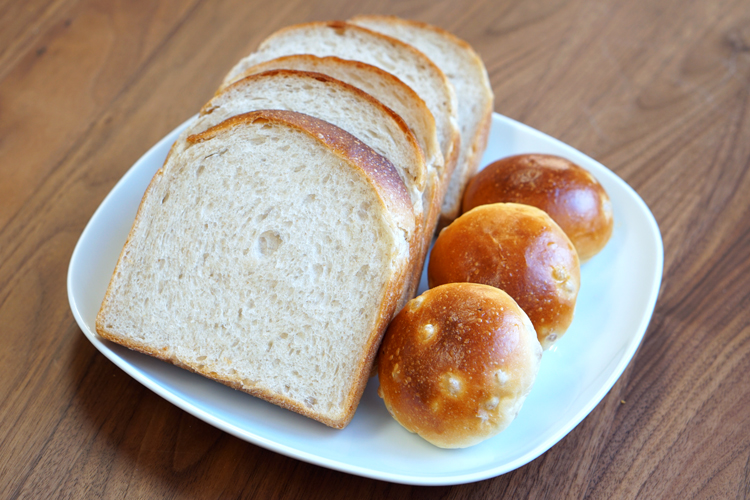 【パンのサブスク】こんがりパン工房のバラエティ豊かなパンセットが毎月届く定期便（2021年8月）