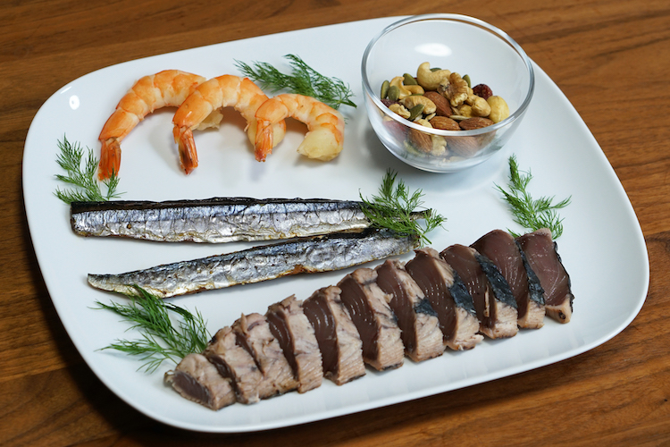 【今月は何が届いた？】ヒラオの燻製おつまみ／山西牧場の豚肉／ボン・ムーのシフォンケーキ編