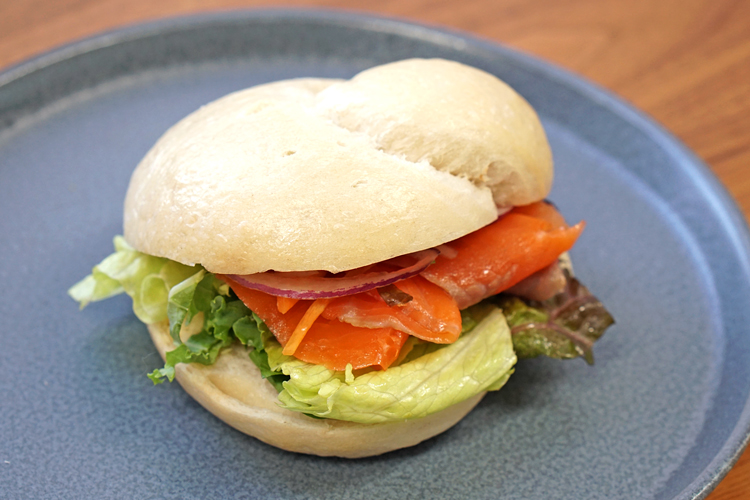 【今月は何が届いた？】GODIVAのスイーツ／卵乳不使用ベーグル／スローコーヒー／わたご酒店の日本酒