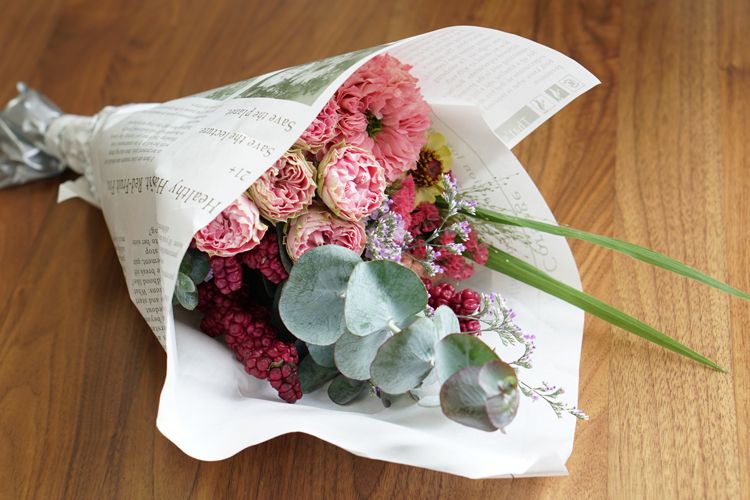 【今月は何が届いた？】ドライフラワーにしやすいお花の定期便／チョコレート／全国のはちみつ／缶詰 編