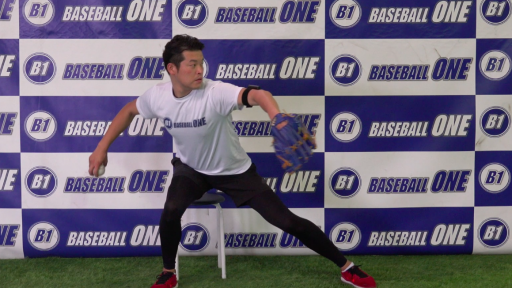 【野球  練習メニュー】軸足の股関節に体重を乗せる練習方法