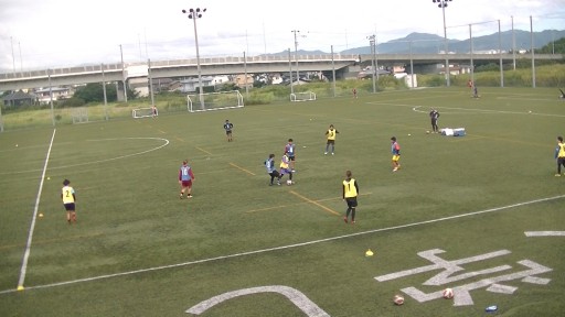 【サッカー  練習メニュー】ポゼッションプレー_5v4+1 トランジション