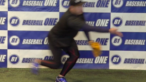 【野球  練習メニュー】ゲッツー時のトスの仕方を覚える為の練習方法