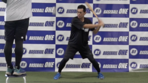 【野球 練習メニュー】落ちる球への対応を覚える練習方法