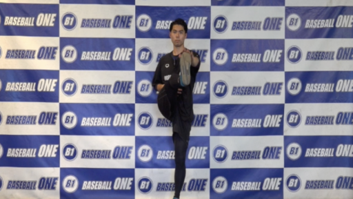 【野球  練習メニュー】対角の手足の動きを合わせるバランストレーニング
