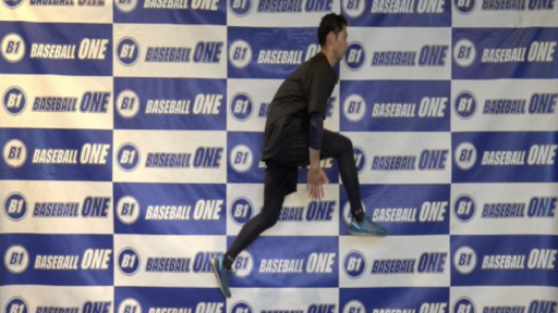 【野球 練習メニュー】上半身と股関節の動きを連動させるジャンプトレーニング