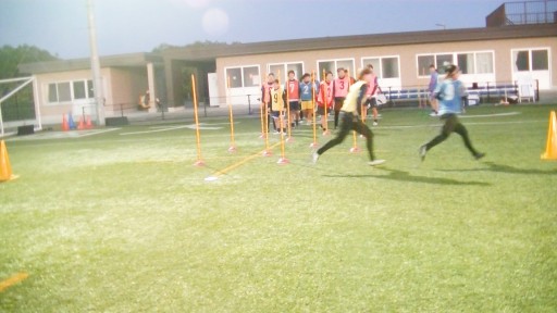 【サッカー  練習メニュー】①ショートダッシュ＿スラロームラン