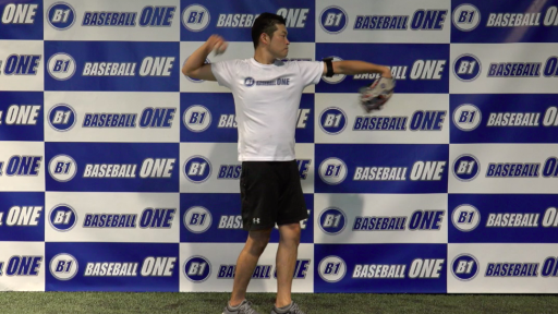 【野球  練習メニュー】体の軸を安定させる練習方法