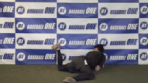 【野球  練習メニュー】体幹と股関節のひねる動きを連動させるトレーニング