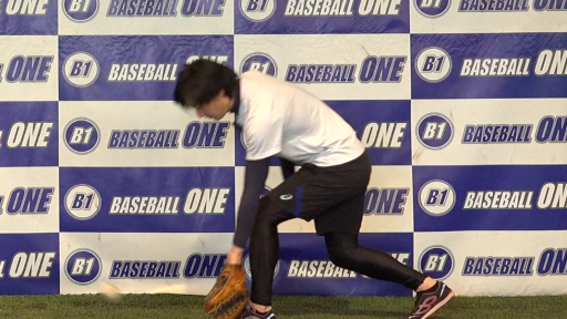 【野球  練習メニュー】捕球姿勢を覚える練習方法