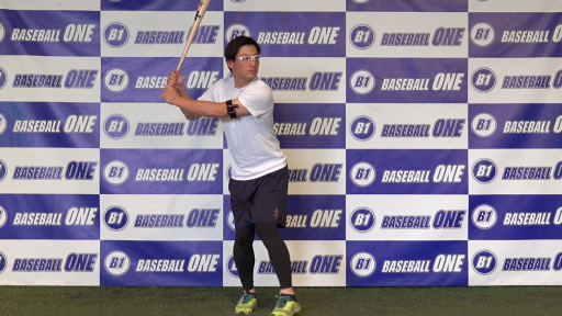 【野球  練習メニュー】軸足に体重を乗せステップしていく練習方法