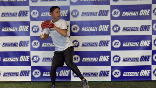 【野球  練習メニュー】軸足の膝が外側に開かないようにする練習方法