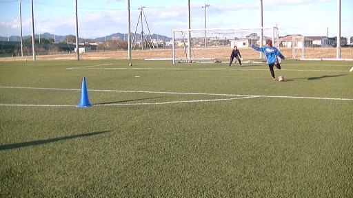 【サッカー 練習メニュー】シュートトレーニング_ランニングシュート