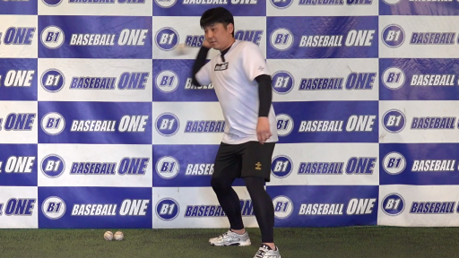 【野球  練習メニュー】引き手の肘を背中側に引かないようにする練習方法
