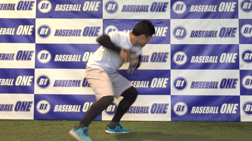 【野球  練習メニュー】素早く握り替えをする練習方法