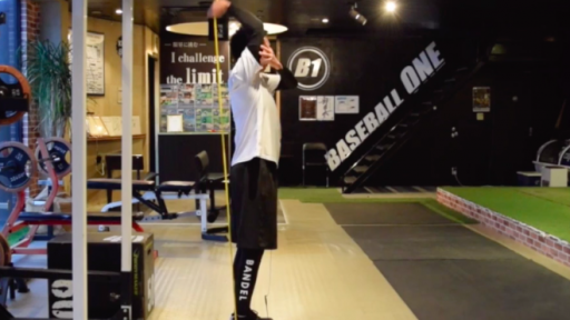 【野球  練習メニュー】肘・リストのチューブトレーニング②肘を伸ばす筋力強化