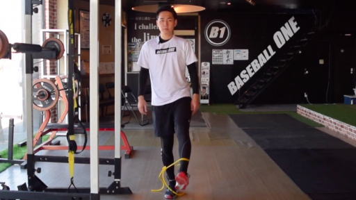 【野球  練習メニュー】下半身のチューブトレーニング⑪股関節屈曲