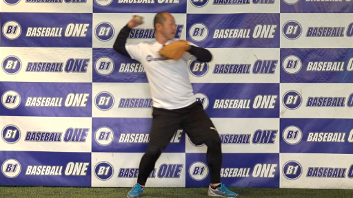 【野球  練習メニュー】クロスステップをして送球しない練習方法