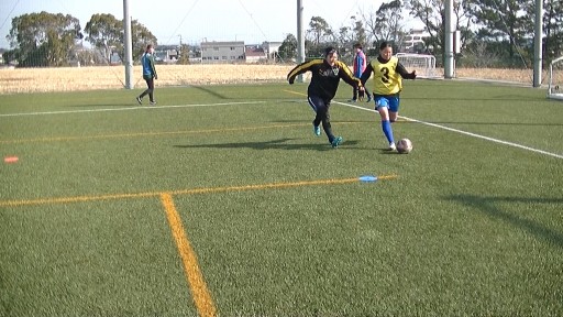 【サッカー 練習メニュー】1vs1+2ゲート