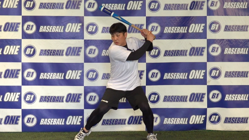 【  練習メニュー】上半身だけで振らないようにする練習方法