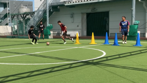 【サッカー 練習メニュー】ウォーミングアップ 1v1(シュート編)
