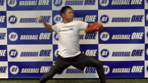 【野球  練習メニュー】体が伸び上がらないようにする練習方法