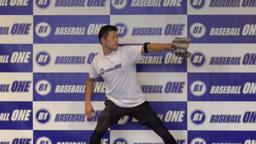 【野球  練習メニュー】肩の開きを抑える練習方法