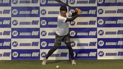 【野球 練習メニュー】ボールとの距離感を合わせるための練習方法