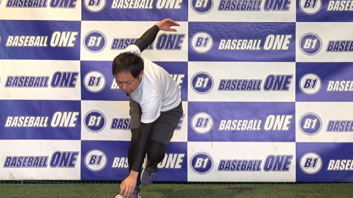 【野球  練習メニュー】前足を安定させる練習方法「ボールタッチ」