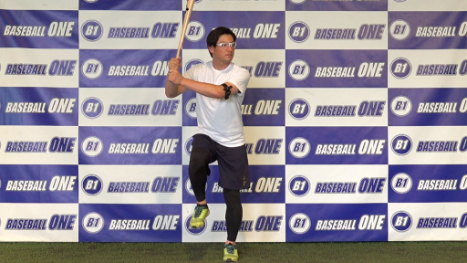 【野球  練習メニュー】軸足に体重を乗せる為の練習方法(足踏み)