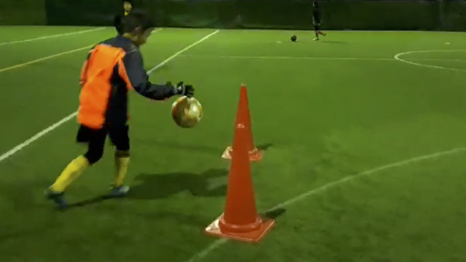 【サッカー 練習メニュー】WーUP　コーディネーション（ボールあり）