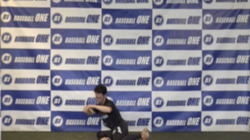 【野球  練習メニュー】体重移動と股関節のひねる動きを連動させるトレーニング