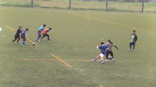 【サッカー 練習メニュー】対人プレー_ボールキープ