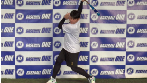 【野球  練習メニュー】最後までボールを見るようにするための練習方法