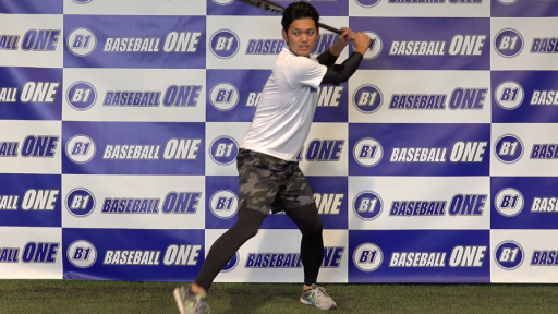 【野球 練習メニュー】体を前に流さずタイミングを取る練習方法