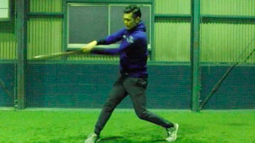 基礎 レベル3(足を下ろす時のバランス・バットの出し方)