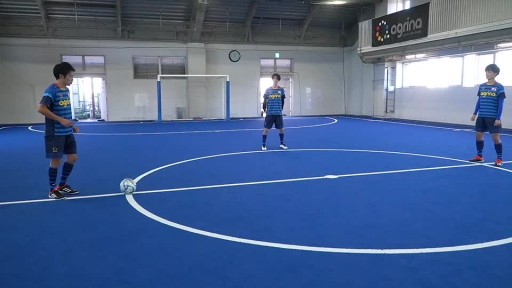 【サッカー  練習メニュー】パス交換(リアクション)