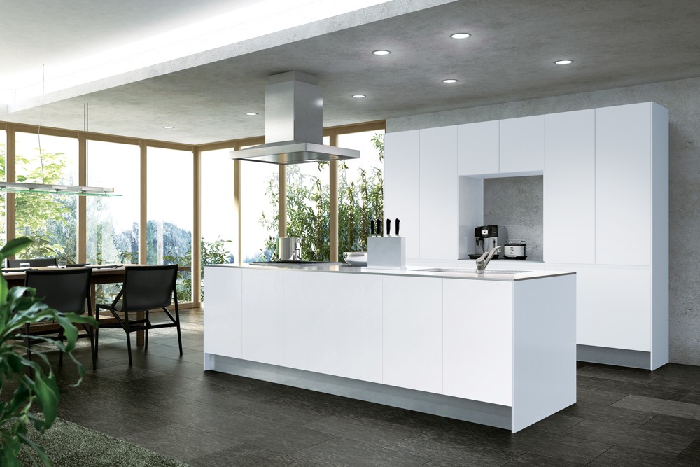 シンプルで無駄のないミラタップのおしゃれなシステムキッチン  