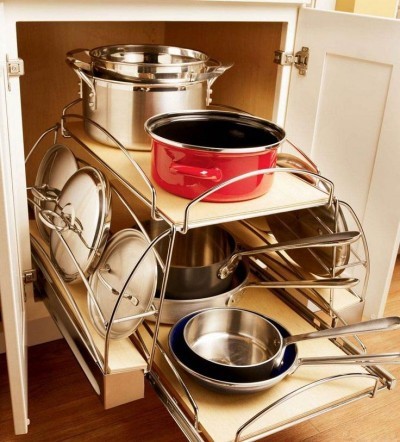 鍋と蓋をスッキリしまうキッチン収納のコツ Suvaco スバコ