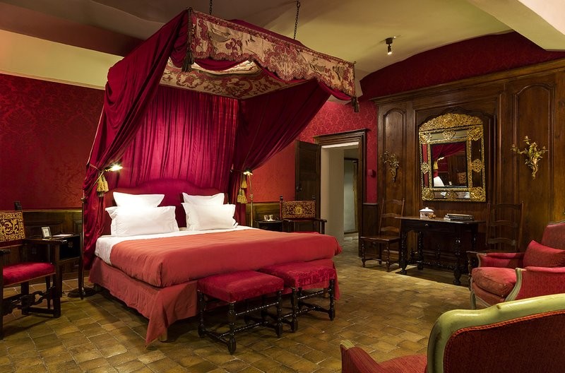 フランスの シャトー ホテル のラグジュアリーなインテリアコーディネートから学ぶ Suvaco スバコ