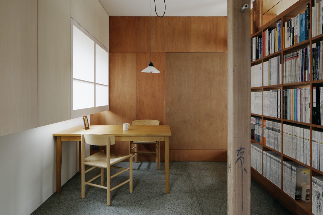 玄関を抜けるといきなりリビング キッチン 垣根をとってフリーなアクセス Suvaco スバコ