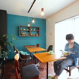 チェッカーガラスでアンティークなカフェ風スタイルの-参考事例集